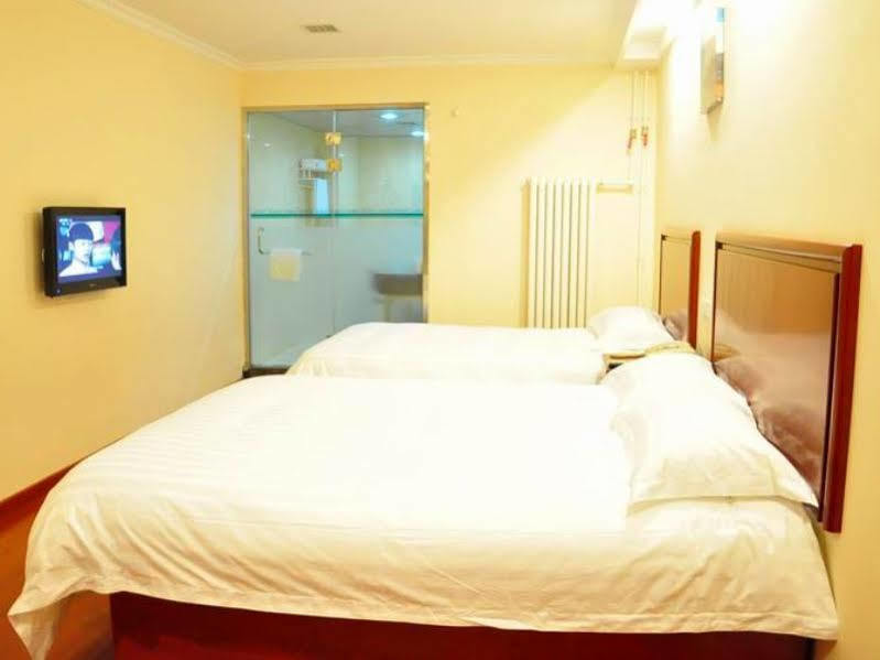 Greentree Inn Liaoning Dalian Railway Station South Plaza Tianjin Street Express Buitenkant foto